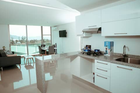 Cozy and modern apartment with gorgeous ocean view