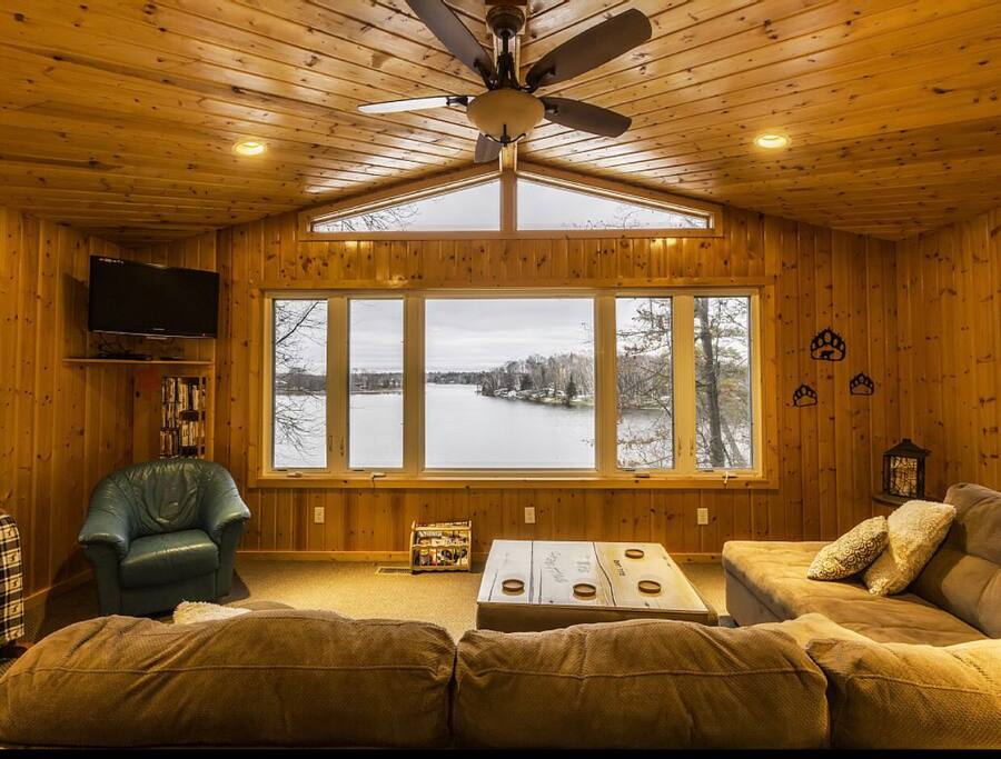 Another view of the front room and view