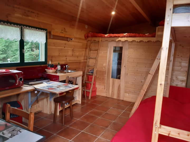 Petit Chalet Au Pied Du Puy De Dôme - Puy-de-Dôme