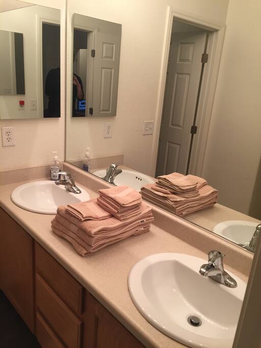 Double sink