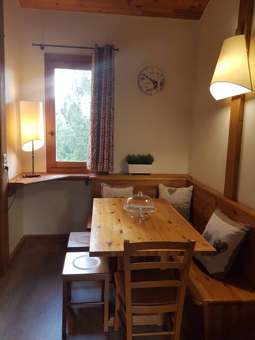 Spacious Dining Area