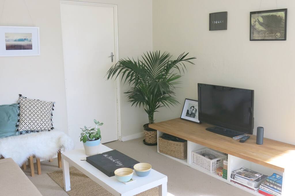 We really take care of details, like plants, pictures and having a cozy place to stay.