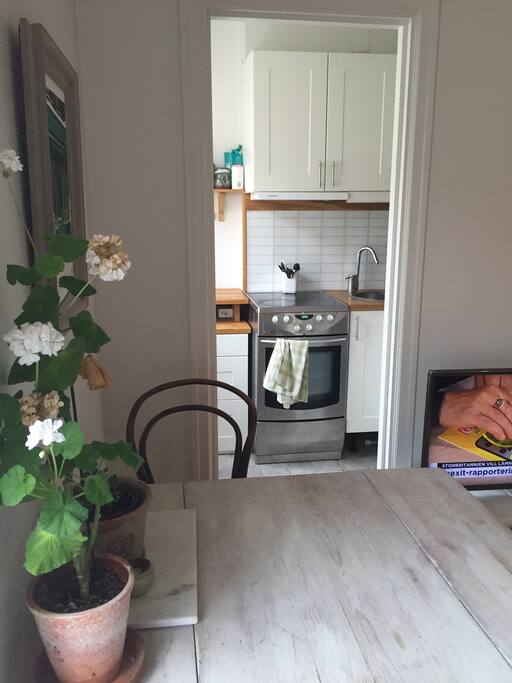Kitchen with everything you need.