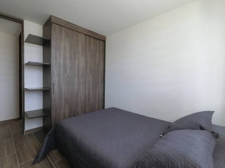 ห้องอื่น #1 มีตู้เสื้อผ้า