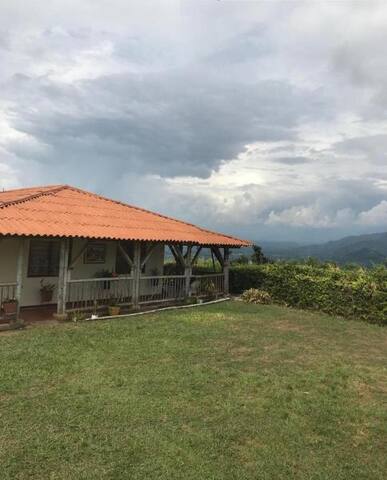 FINCA HOTAL VISTA HERMOSA