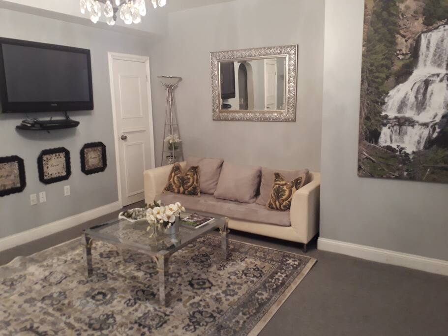 Living Room Setting