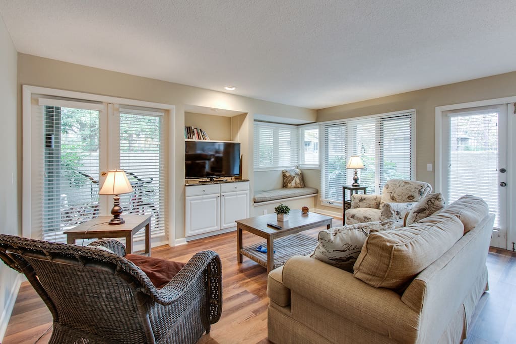 Light and bright living space.
