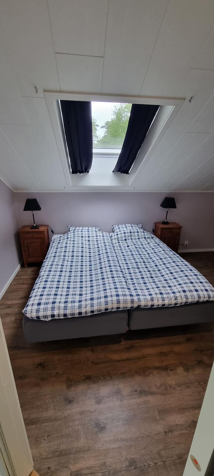 Velika spavaća soba