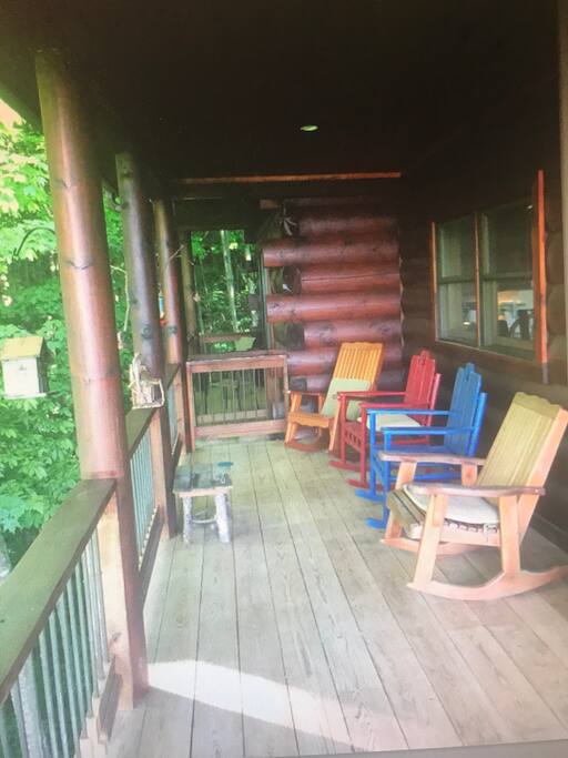 Side deck on the main level