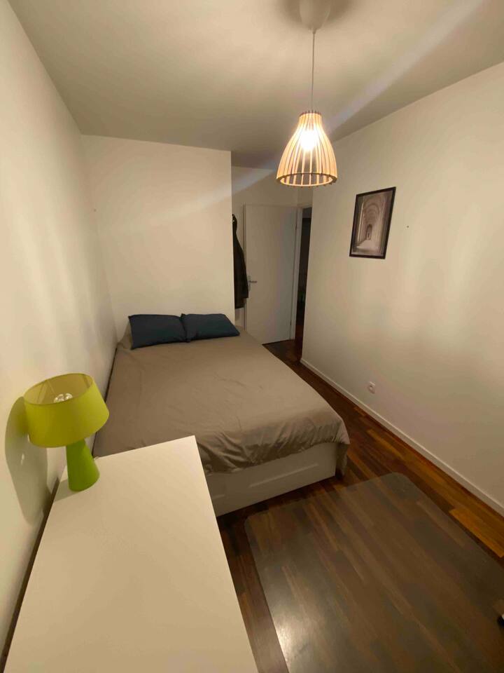 卧室3 -双人床140厘米