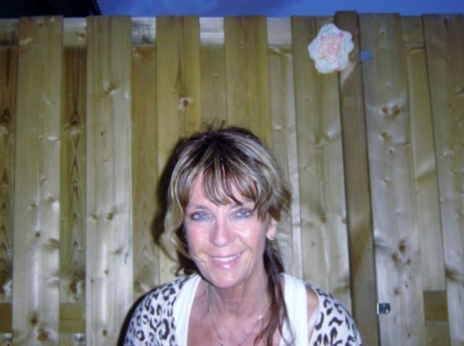 myself in the garden. welcome in my house