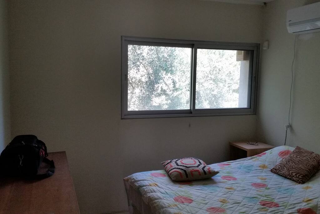 Bed room