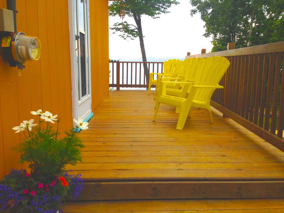 Wrap Around
Deck
