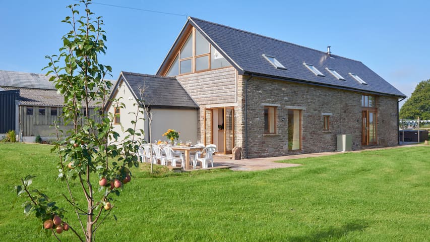Airbnb Catbrook Holiday Rentals Places To Stay Wales