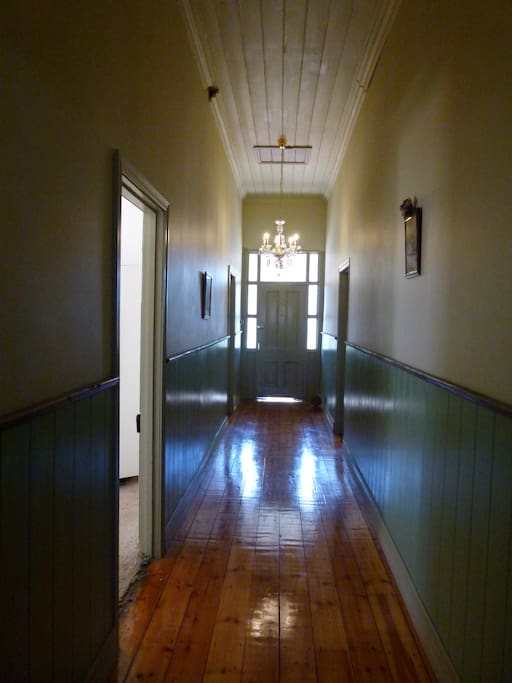 Entrance passage