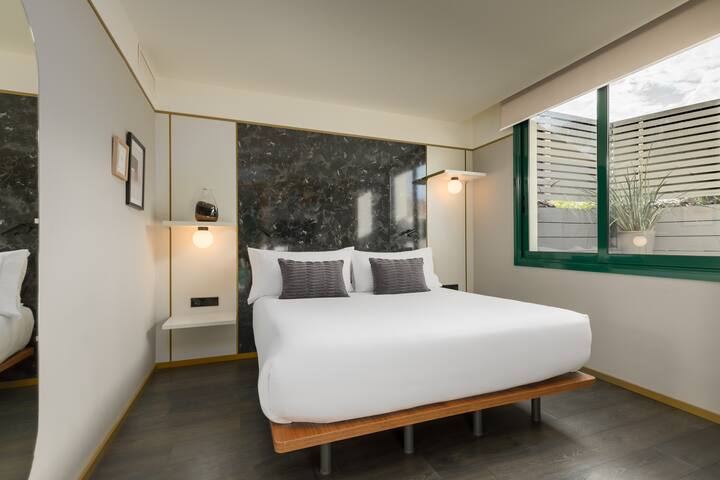 BeMate Paseo de Gracia – Suite Terrace gallery image 3