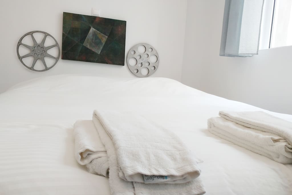 Fresh and clean linen and towels.