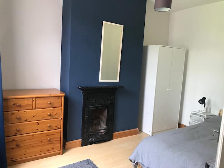 10 Best Airbnb Vacation Rentals In Wolverhampton, UK Updated 2024