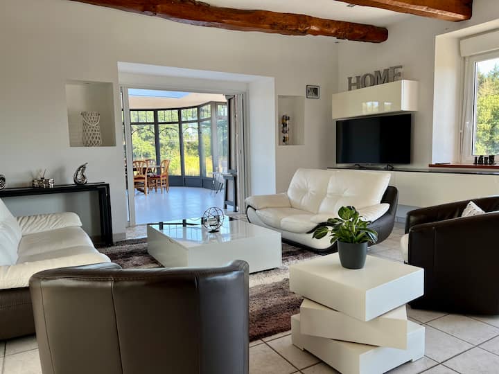 Villa Avec Piscine Intérieure Chauffée & Jacuzzi - Erquy