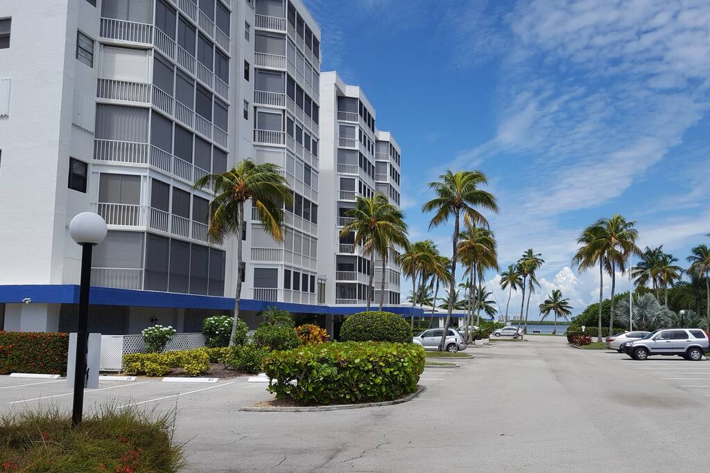 Marina Towers