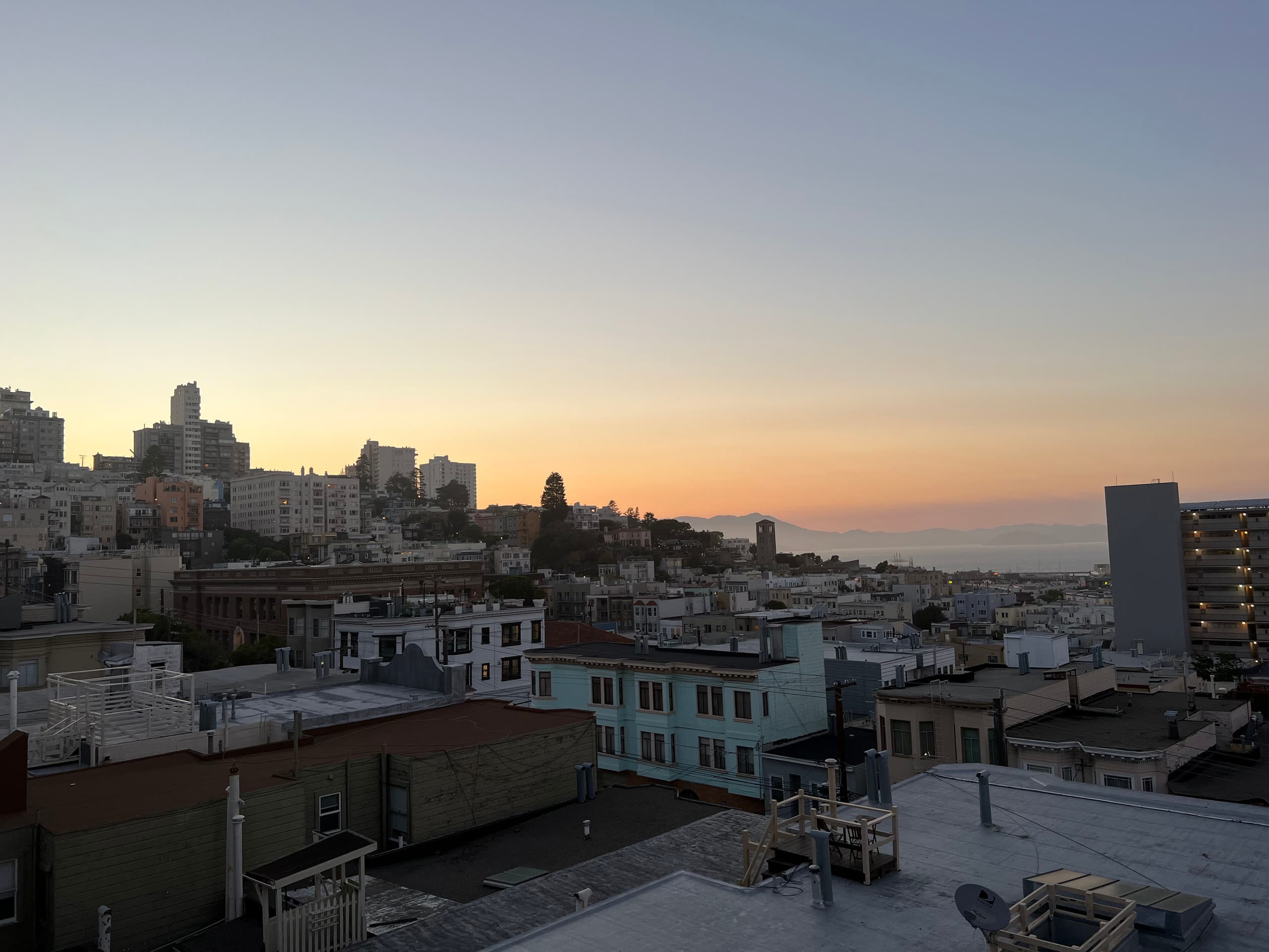 Home in San Francisco · ★5.0 · 3 bedrooms · 4 beds · 2.5 baths - Image 35