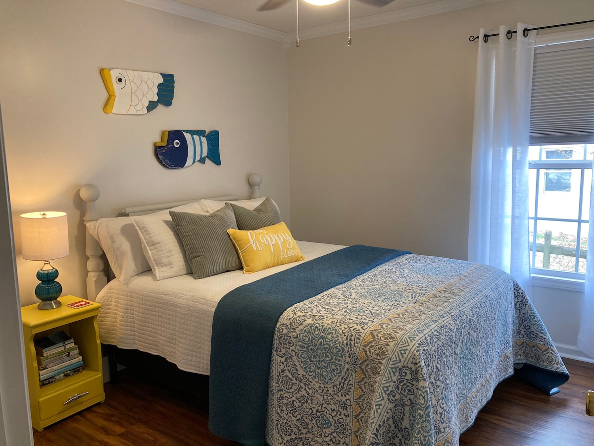 Მთავარი საძინებელი - დედოფალი - სძინავს 1-2