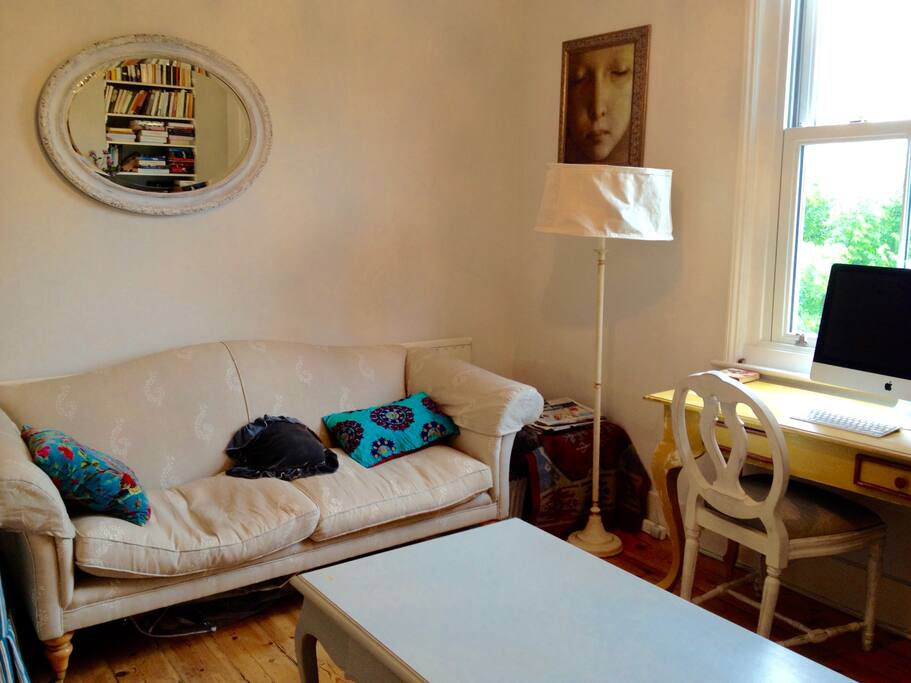 Sitting room with far reaching views over distant hills