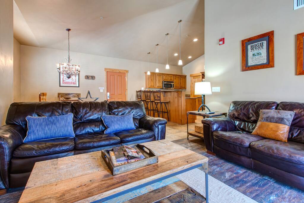 Main Living Area - Open and Bright