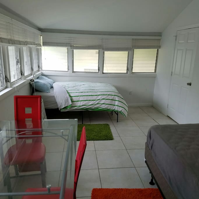 Well light Room/ Option to close shades ( Beds Table)