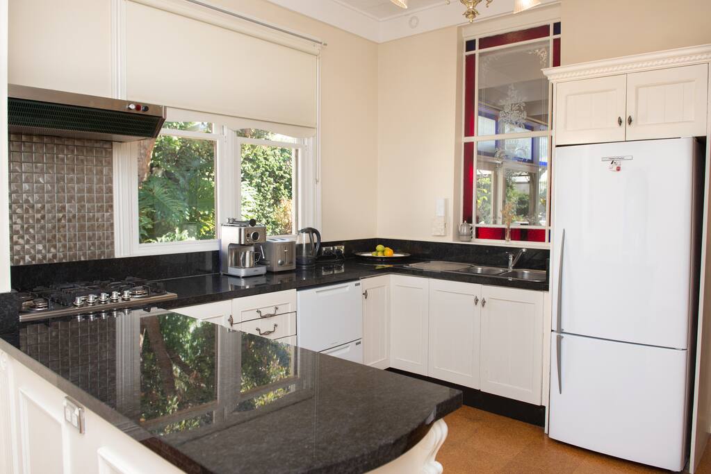 ample bench tops and all the mod cons