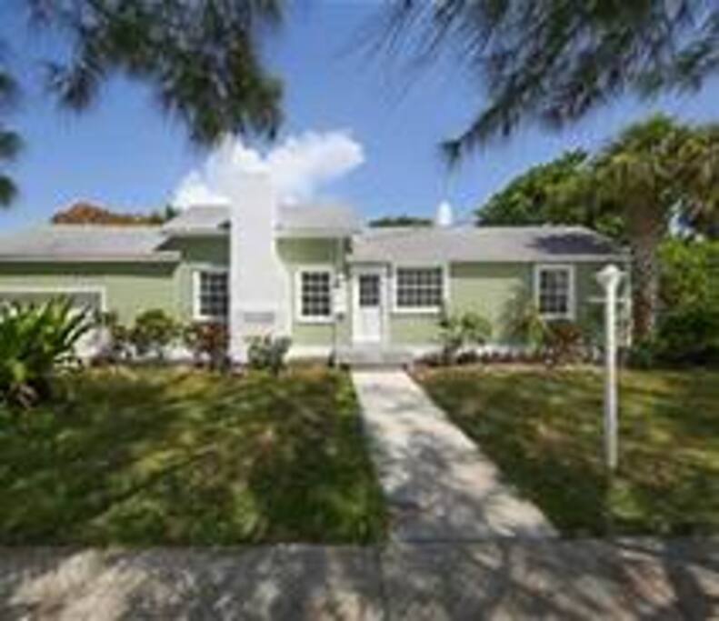 Peaceful Cottage 3 BR
