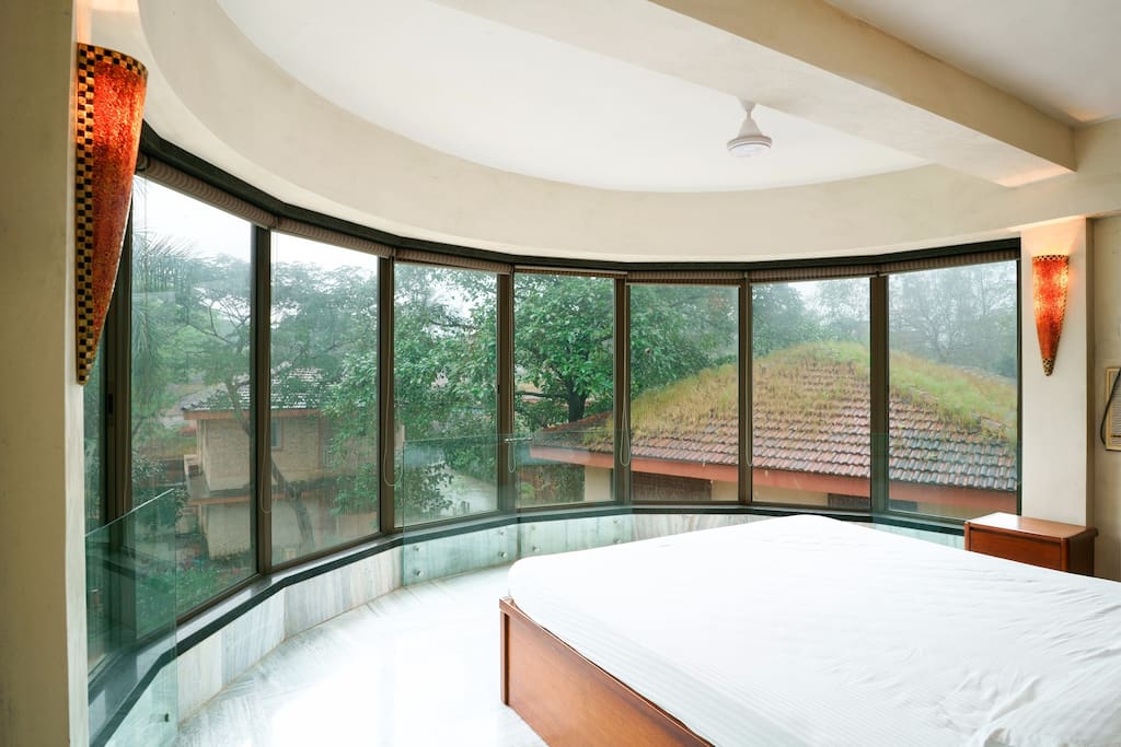 Clean rooms with french windows