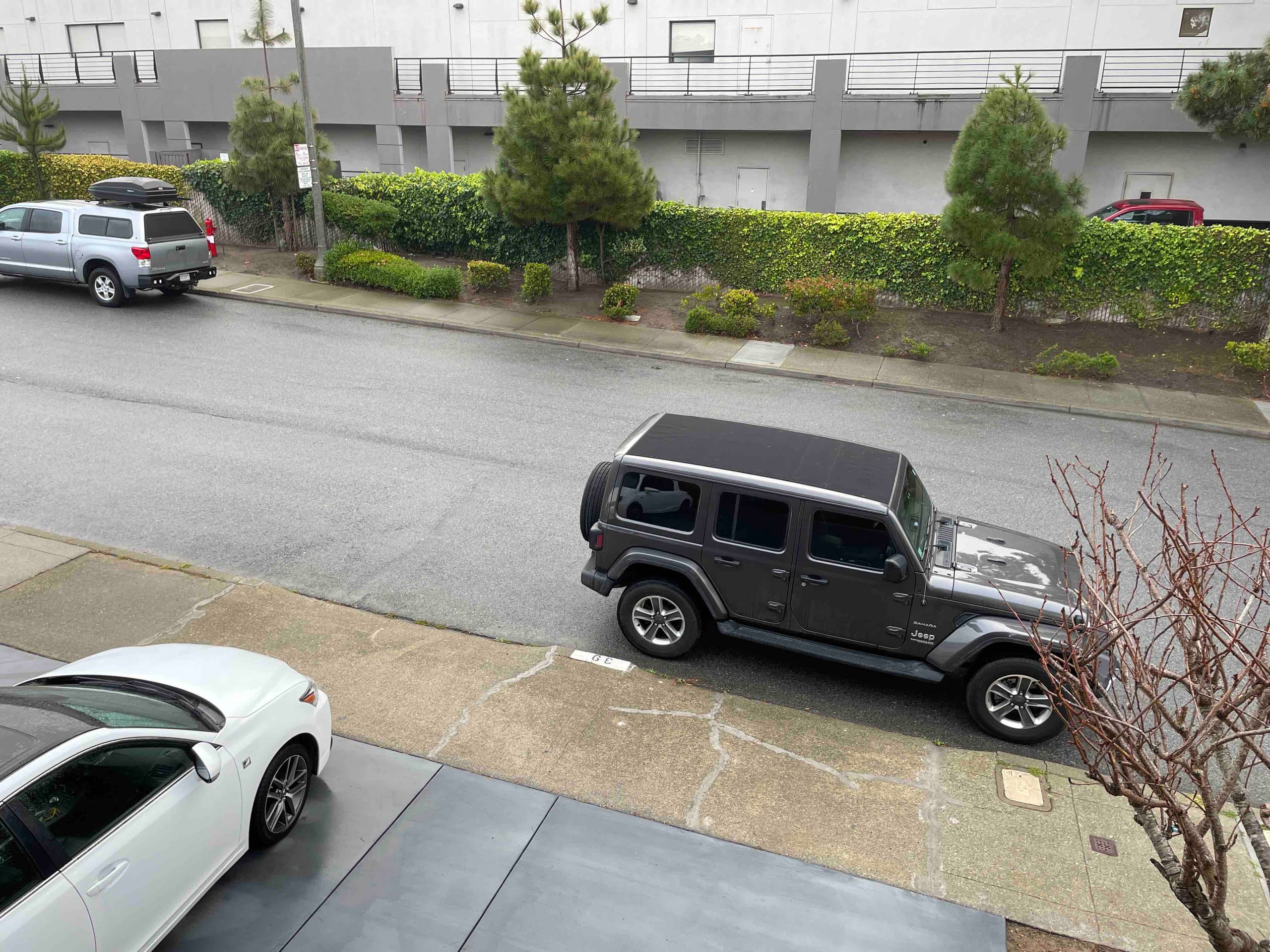Modern Safe 1Bed and 1Bath Apt w/ Private Entrance - Image 18