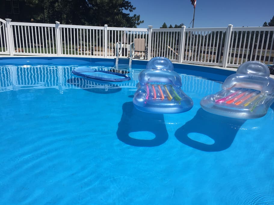 Pool!