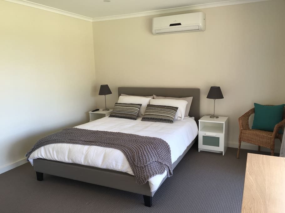 Comfy bed and reverse cycle aircon