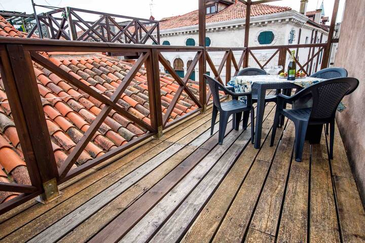 Palazzo Pisani Nicolai attico gallery image 4