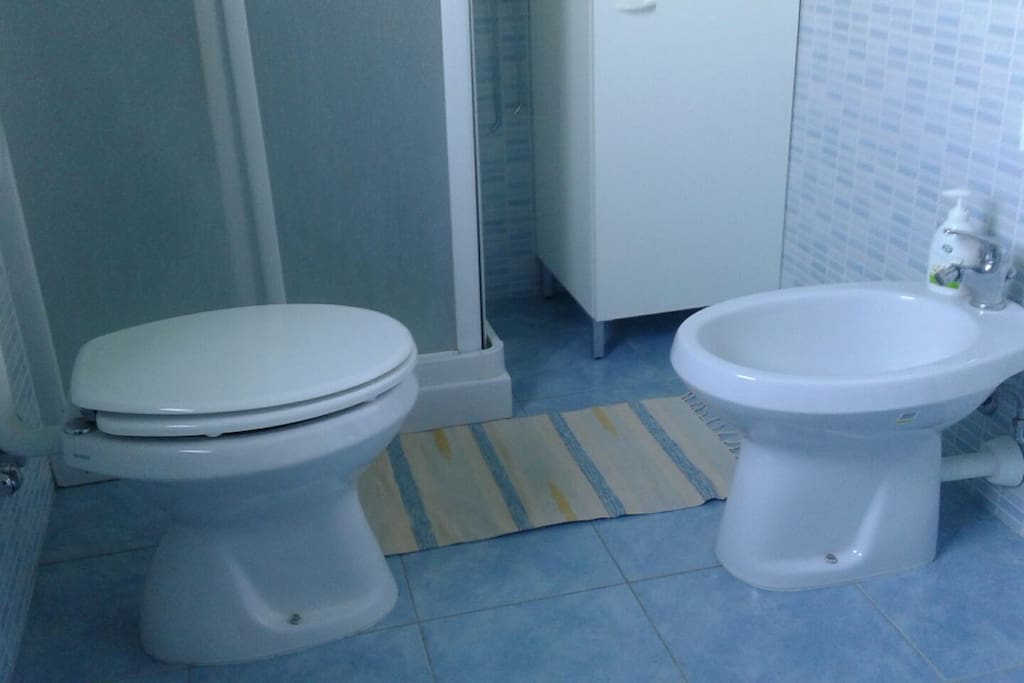 doccia e sanitari