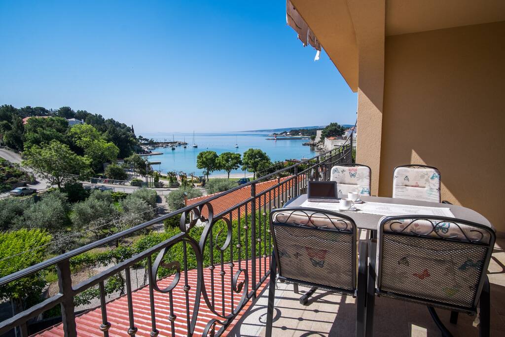 comfortable balcony with sea view