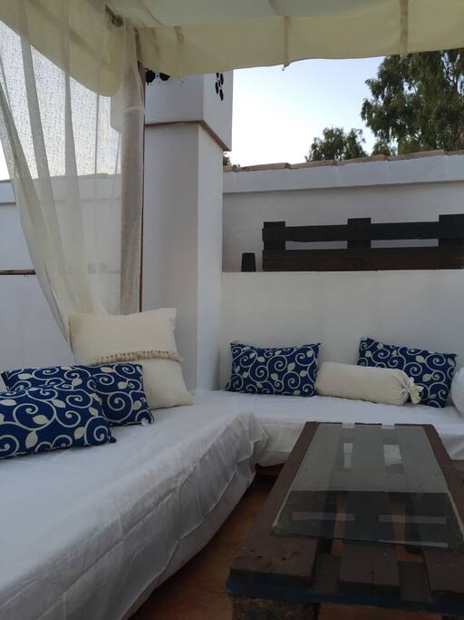 Chill out en la terraza superior Temperatura agradable, relax y bonitas vistas