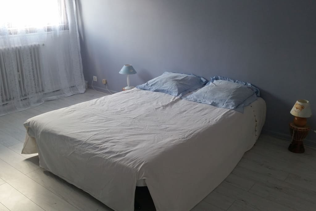 Chambre principale spacieuse