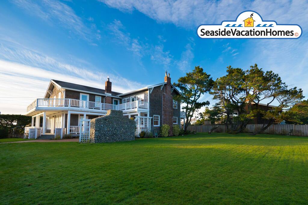 MCCORMICK MANSION at Gearhart Beach Ocean View Houses for Rent in