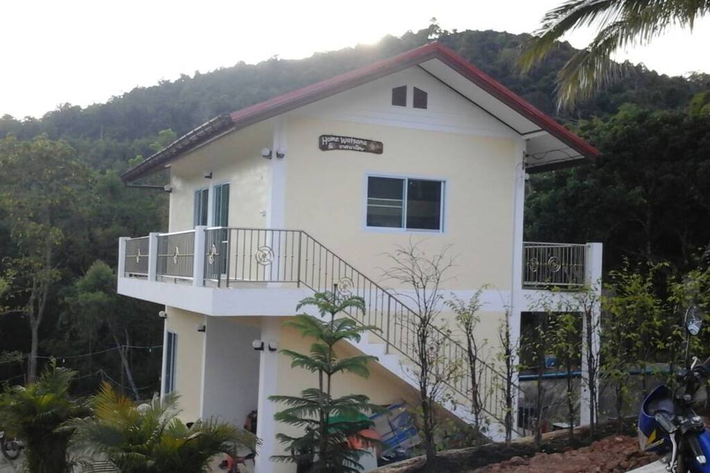 3 rooms in 1 building