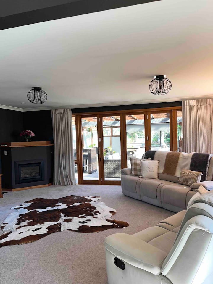 Clooneen Lodge Wellington 8 Beds, 6 Bedrooms - Wellington, Nueva Zelanda