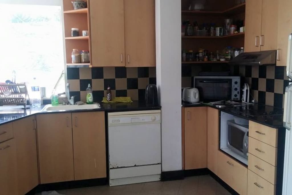 kitchen - fully equipped
