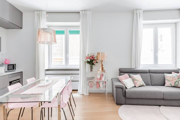 Big apartment in Brera – Madeleine apartments