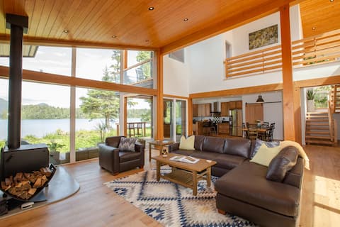 Successful Airbnb property: Tranquil Creek Waterfront Luxury Home in Tofino