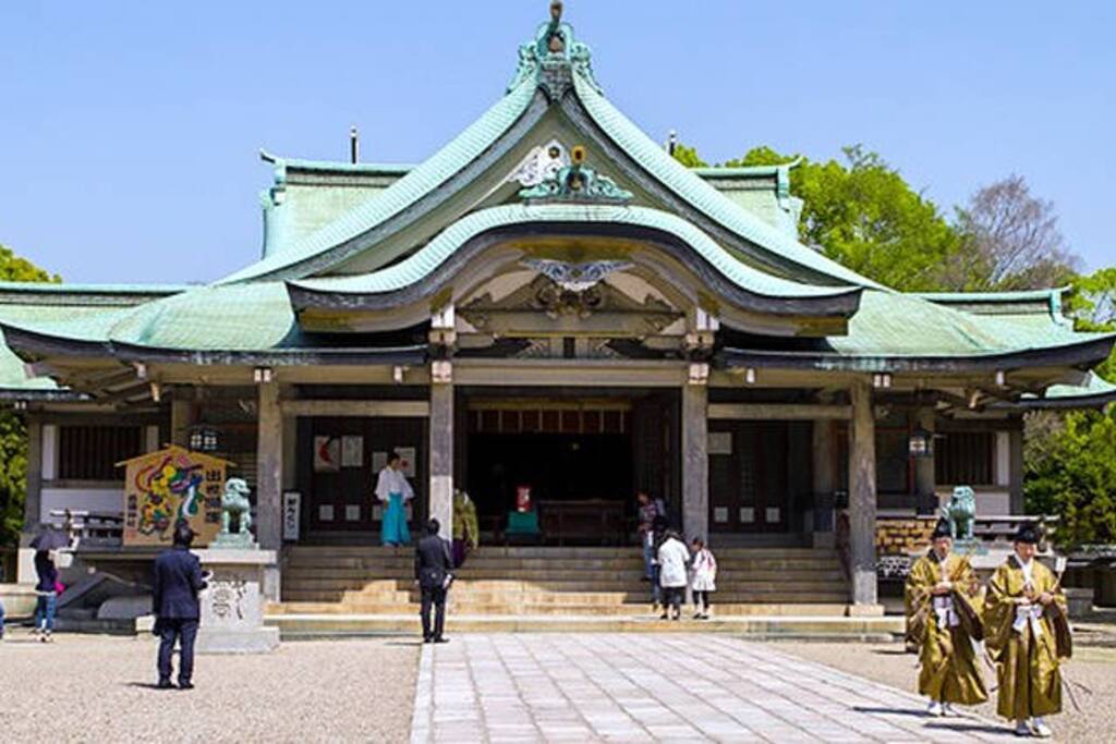 Houkoku shrine in Osaka castle