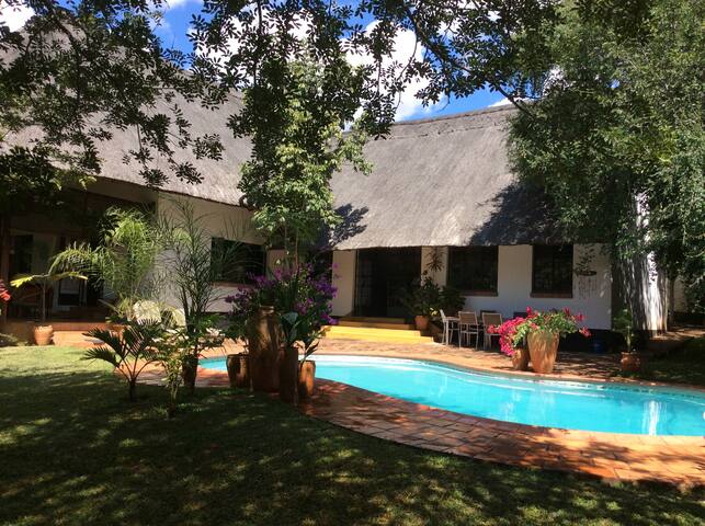 Reynard House Self Catering VICTORIA FALLS