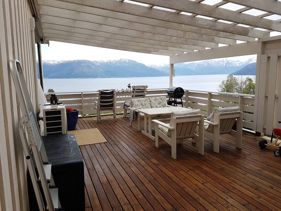 Nice place to barbecue with the family.