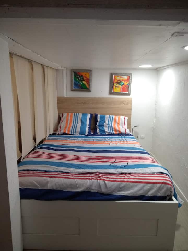 Dormir bajo,bajo altillo